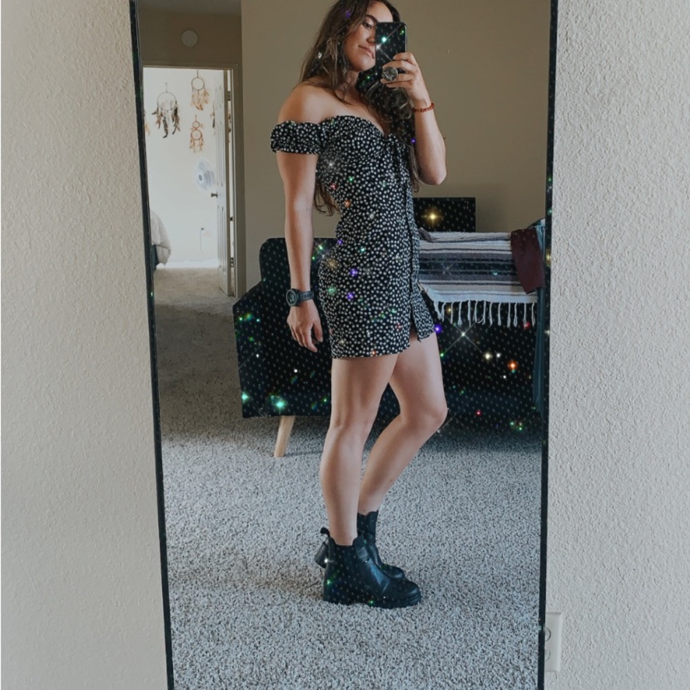 Princess Polly Black floral mini dress - Picture 3 of 4